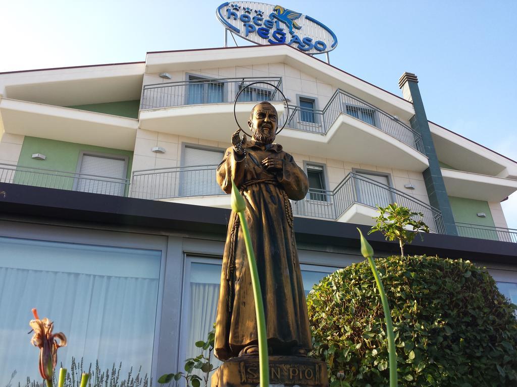 Hotel Pegaso San Giovanni Rotondo Esterno foto